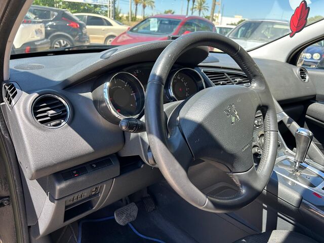 PEUGEOT 3008 BUSINESS 1.6 HDI AUTO SPANISH LHD IN SPAIN 193000 MILES SUPERB 2013